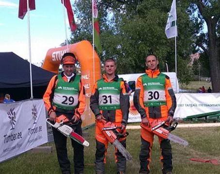 Представители ОАО «Ивацевичдрев» выступили на чемпионате лесорубов.